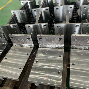 chi tiết máy  được gia công CNC sau khi hàn ghép