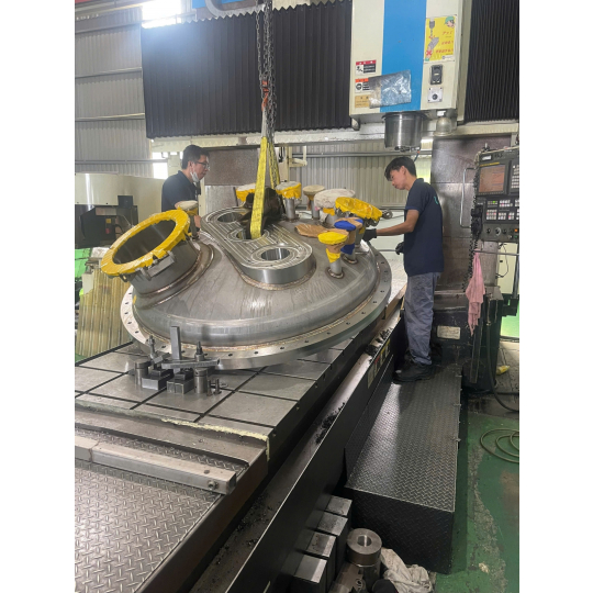 Nắp bồn áp lực gia công chính xác