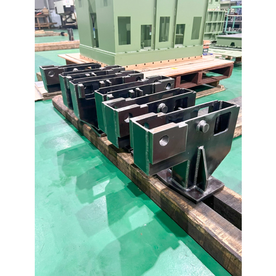 chi tiết máy  được gia công CNC sau khi hàn ghép